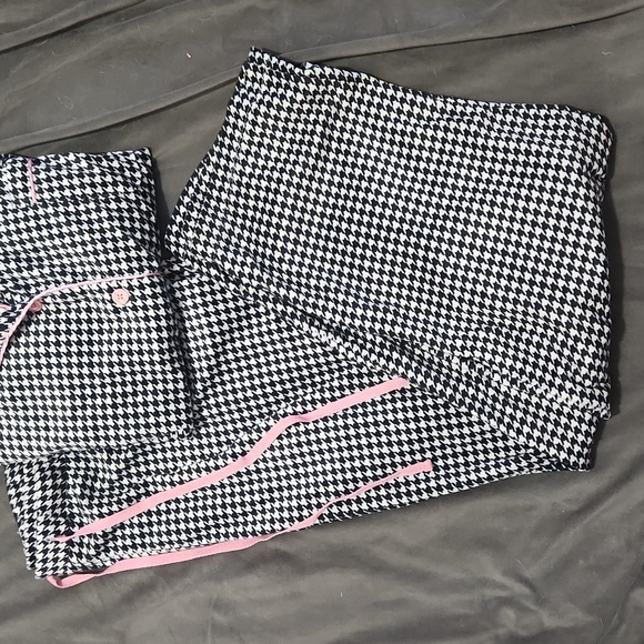 Steve Harvey Houndstooth Soft plush Micro Fleece Pajama set EUC! - Picture 2 of 5